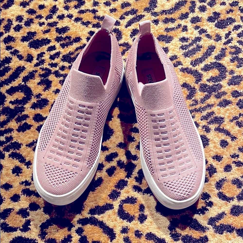 Steve Madden Pink Slip-On Sneakers with Perforated stretch material- Design